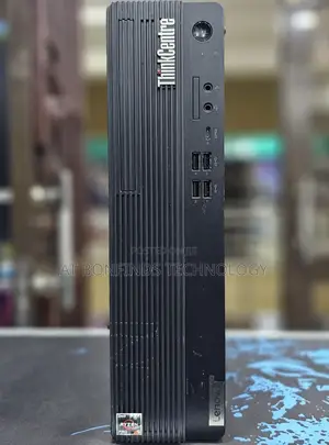 Desktop Computer Lenovo ThinkCentre M715 16GB AMD Ryzen 5 SSD 256GB
