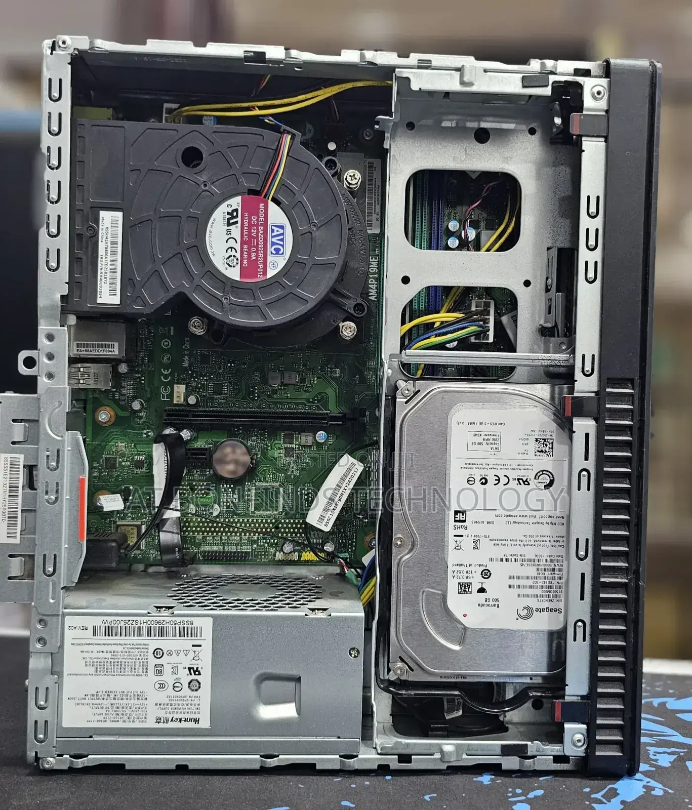Desktop Computer Lenovo ThinkCentre M715 16GB AMD Ryzen 5 SSD 256GB