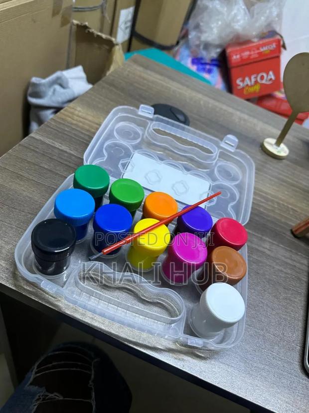 Poster Paint - main view