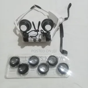 Electronic Repairs Magnifier