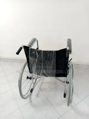 Standard Wheelchair (809)