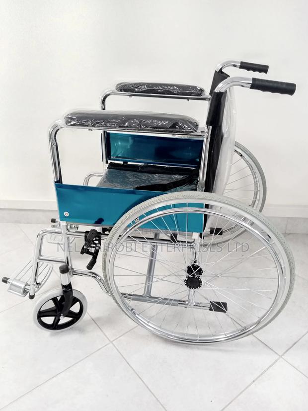 Standard Wheelchair (809) - thumbnail 3