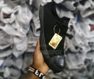 Black Converse Size 36--41