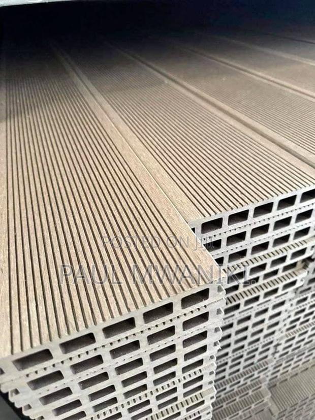High Quality Wpc Decking Flooring - thumbnail 2