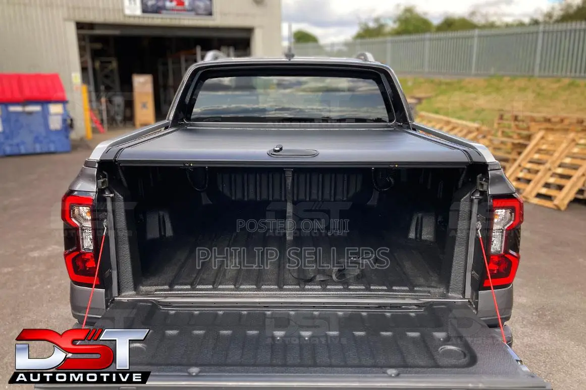 Cover - Ford Ranger Wildtrak