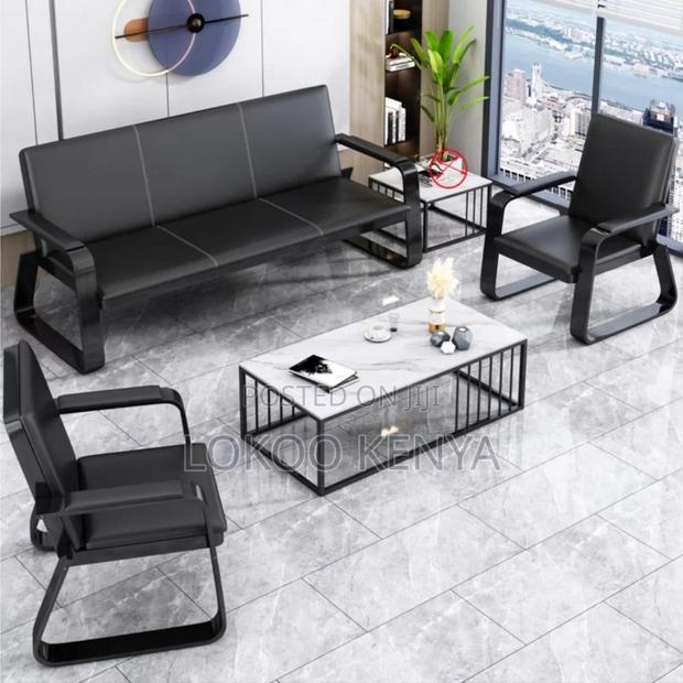 Office Sofa: 5- Seater Black Executive Office Sofa - thumbnail 5