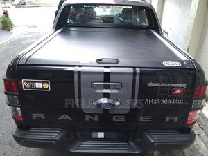 Ranger Wildtrak 2017 Roller Shutter Lip Aluminum M - main view