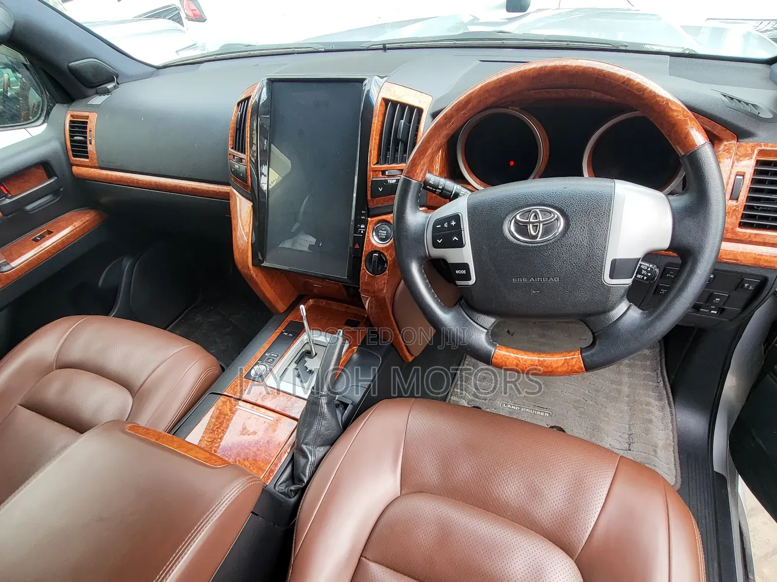 Toyota Land Cruiser 2016 Silver