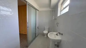 4bdrm Maisonette in Joska for rent