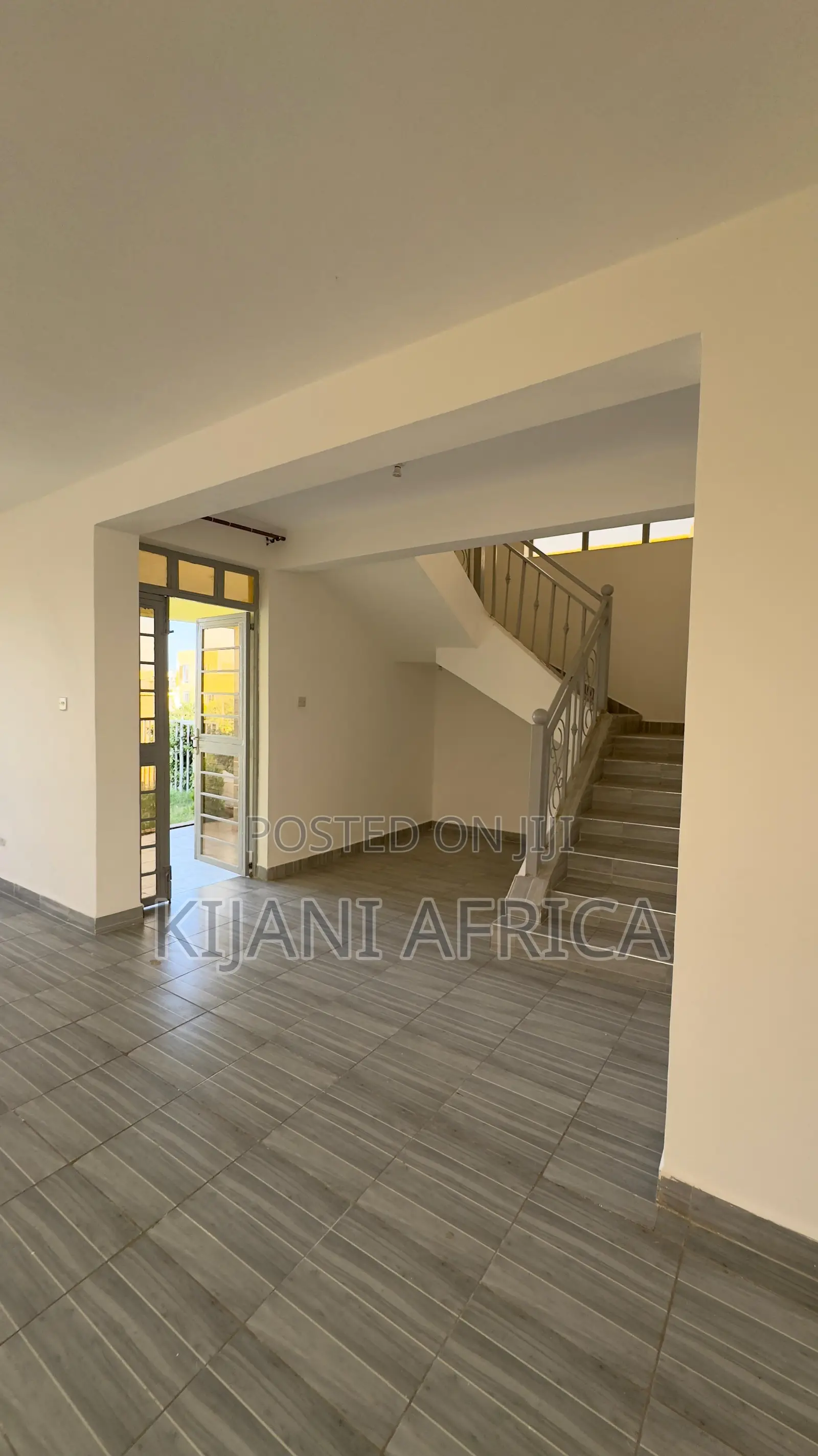 4bdrm Maisonette in Joska for rent