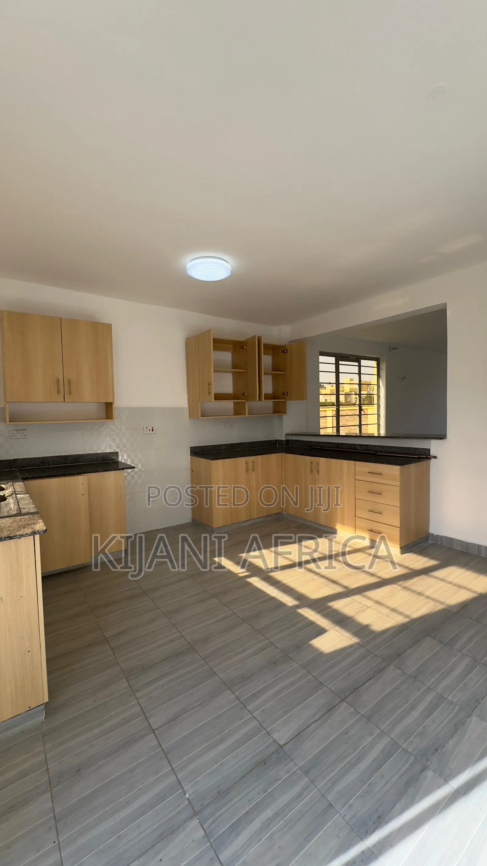 4bdrm Maisonette in Joska for rent