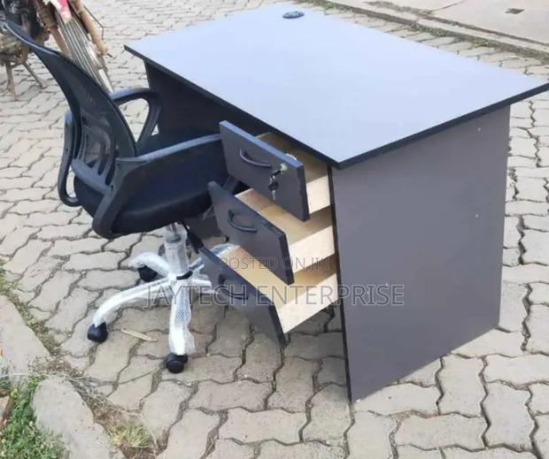 Office Desk 0.9 MTRS and Chair - thumbnail 2