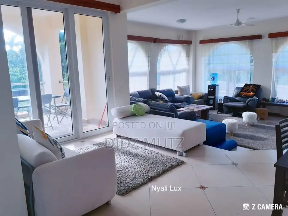 4br Nyali With Pool