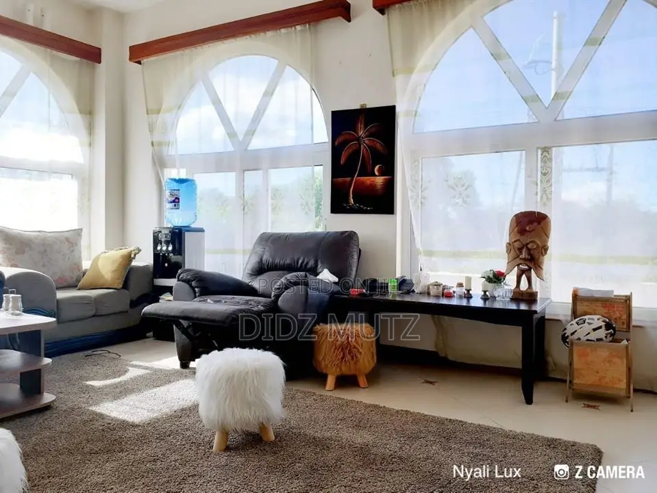 4br Nyali With Pool