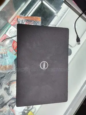 Laptop Dell Latitude 7300 8GB Intel Core I7 SSD 256GB
