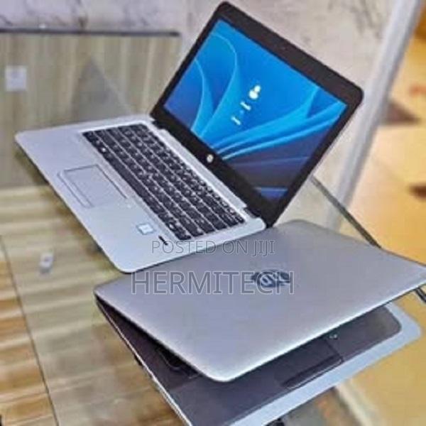 Laptop HP EliteBook 820 G4 8GB Intel Core I5 SSD 256GB