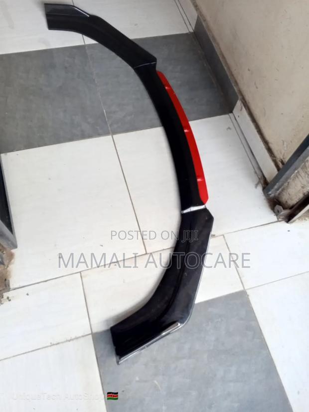 Black Red Car Bumper Lip, Universal Sporty Front Splitter