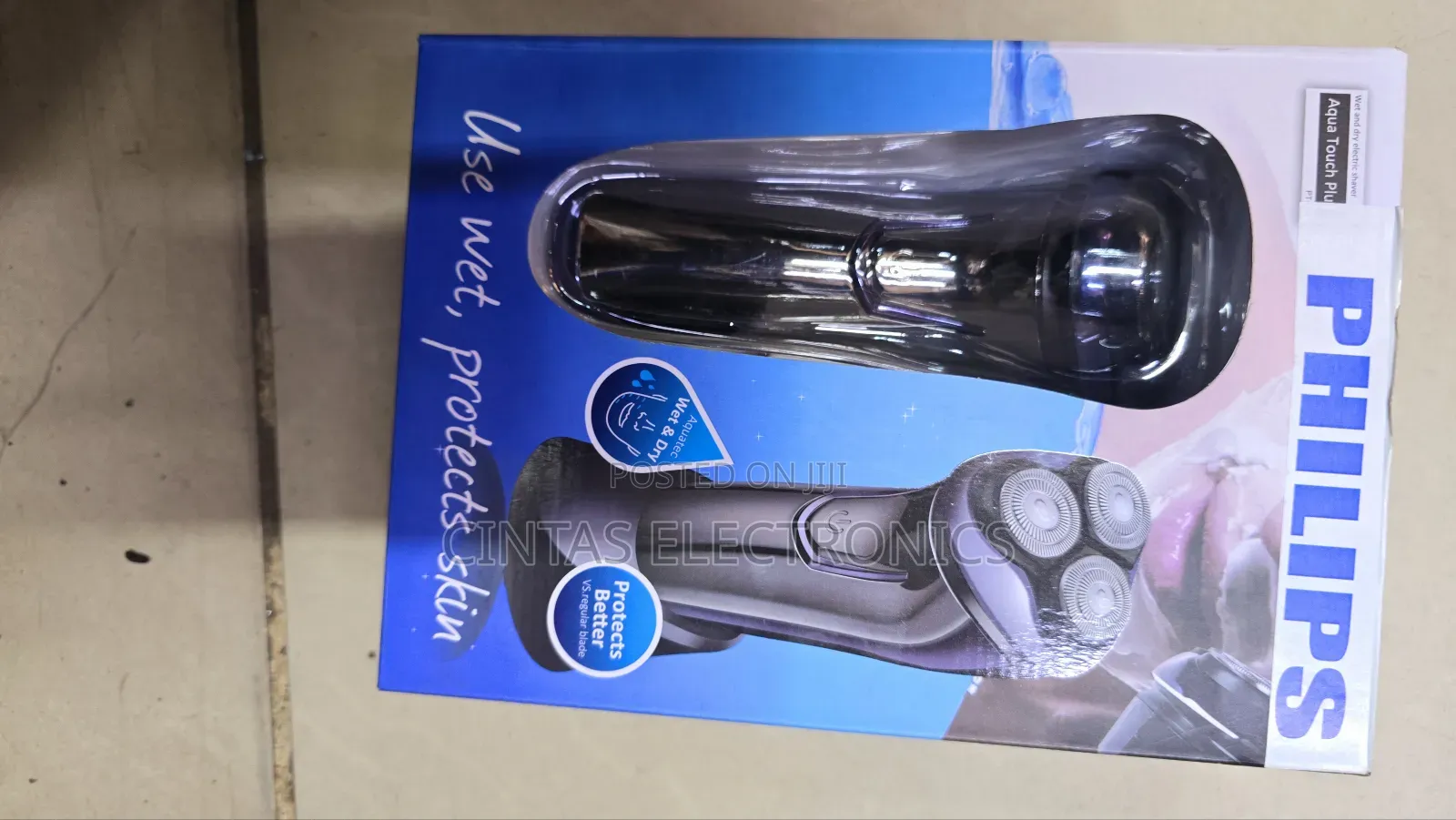 Philips Wer and Dry Electric Shaver