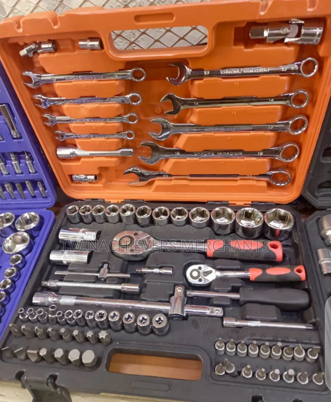 Professional Socket Wrench Set for Automotive and Home Use