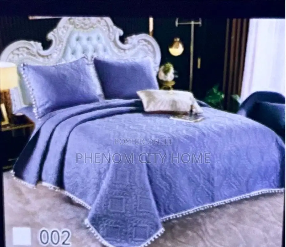 Beige 4pc Bedcover Set