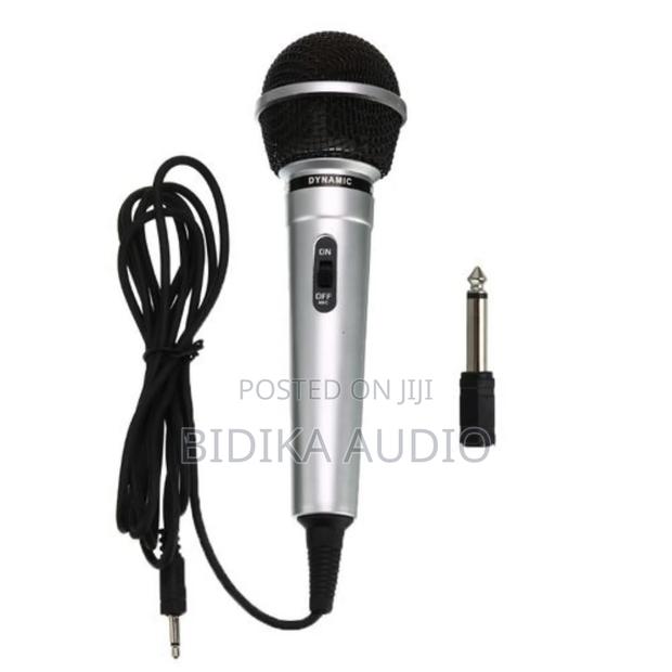 3.5mm + 6.35mm Stage Wired Microphone Karaoke Handheld - main view