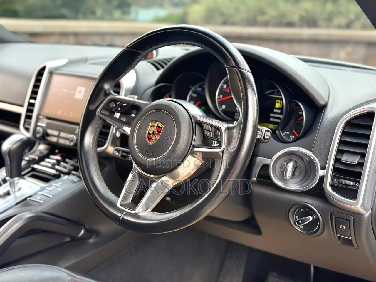 Porsche Cayenne Platinum Edition AWD 2018 White