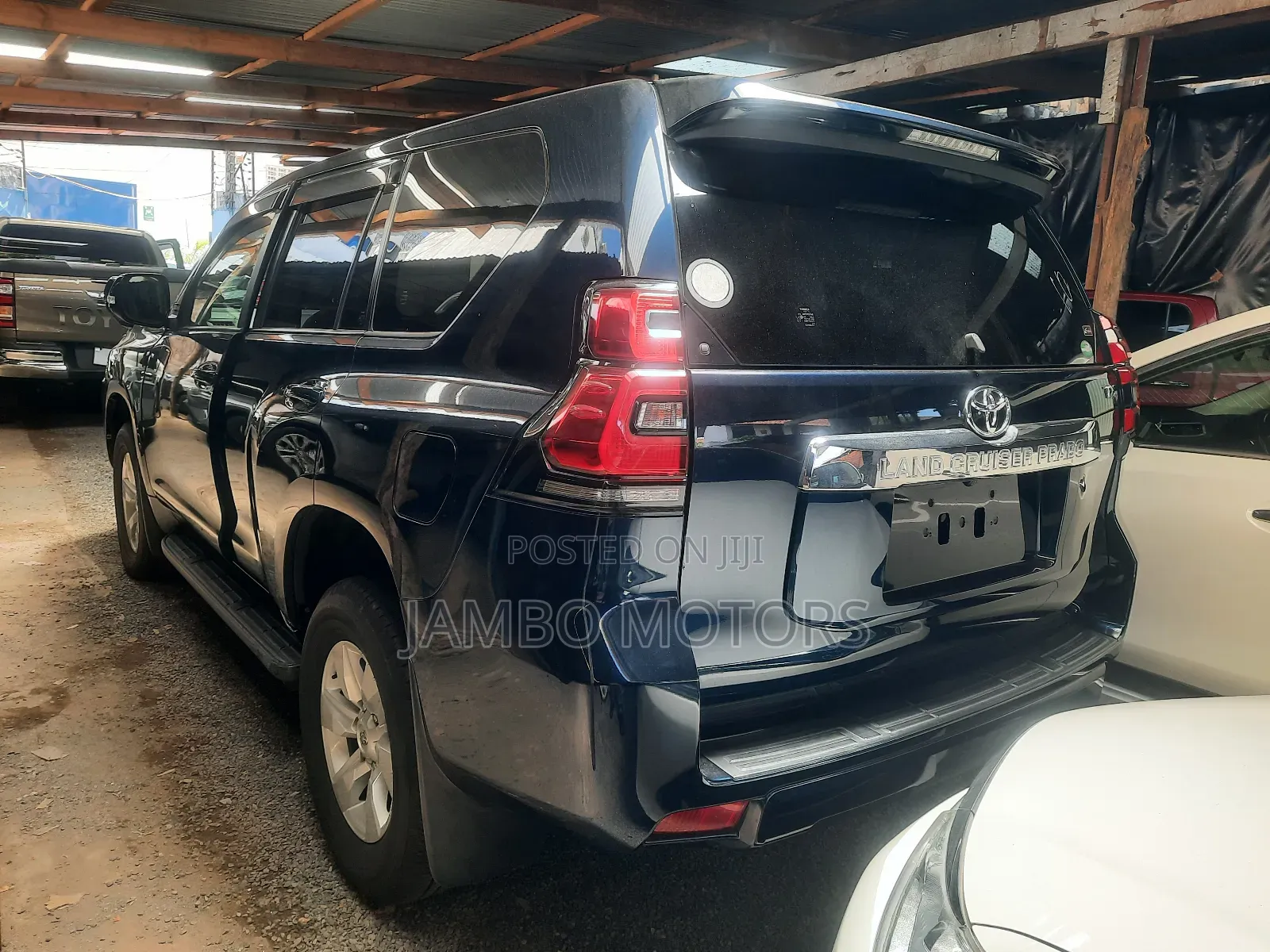 Toyota Land Cruiser Prado 2.8 2018 Blue