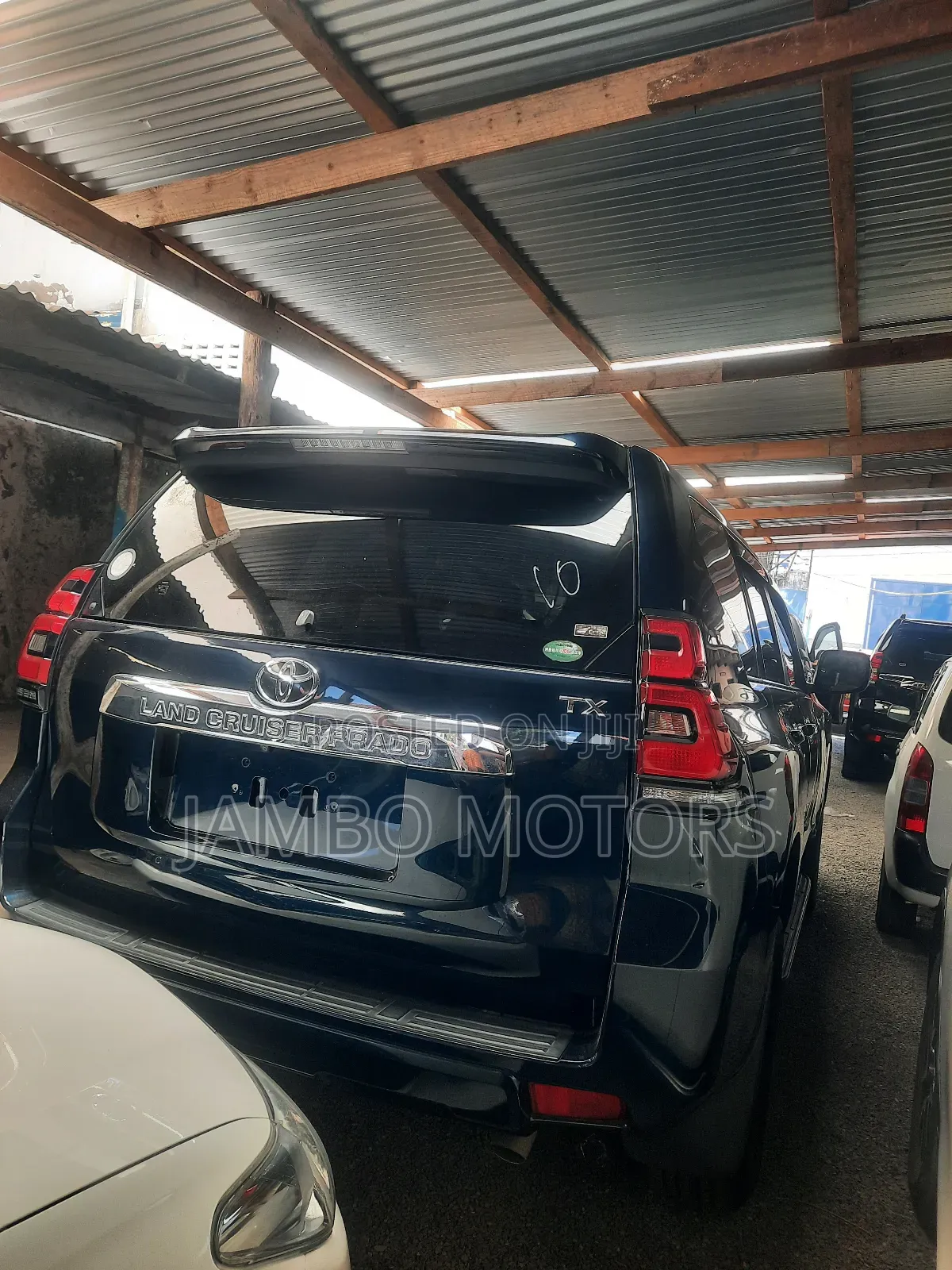 Toyota Land Cruiser Prado 2.8 2018 Blue