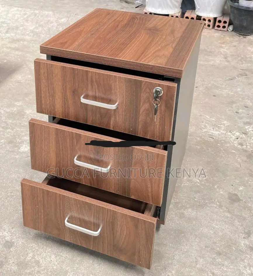 Cabinets:3-Drawer Wooden Credenza Pedestal Office Cabinet