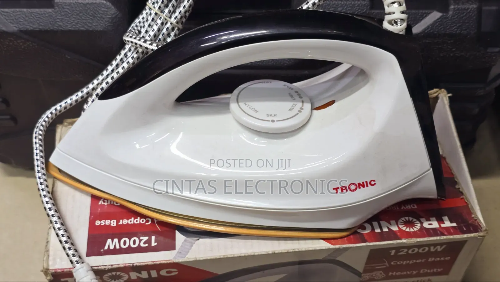 Tronic IR1600 Dry Iron 1200W