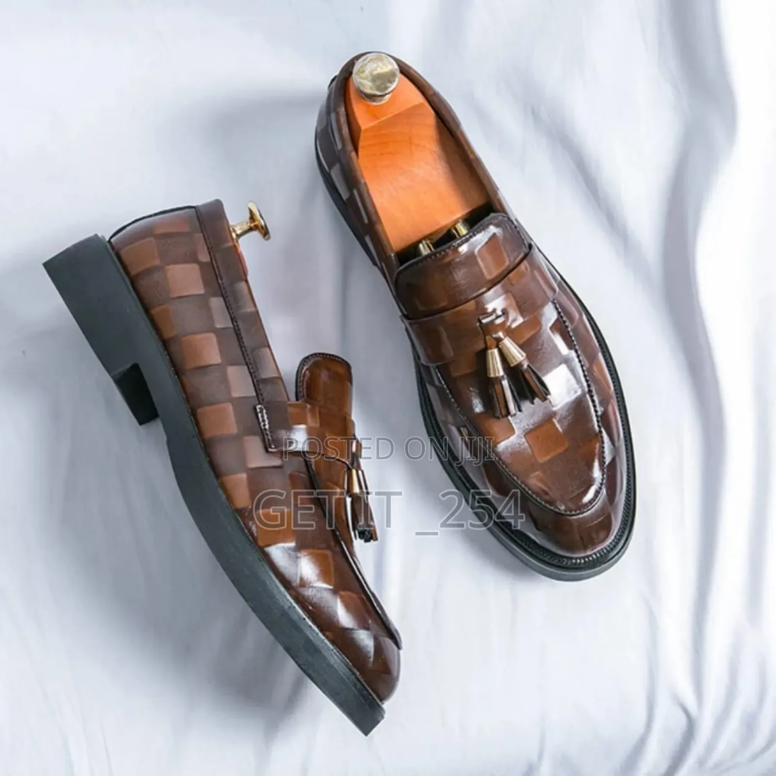 Tassel Slip-on Loafers
Sizes: 40-46