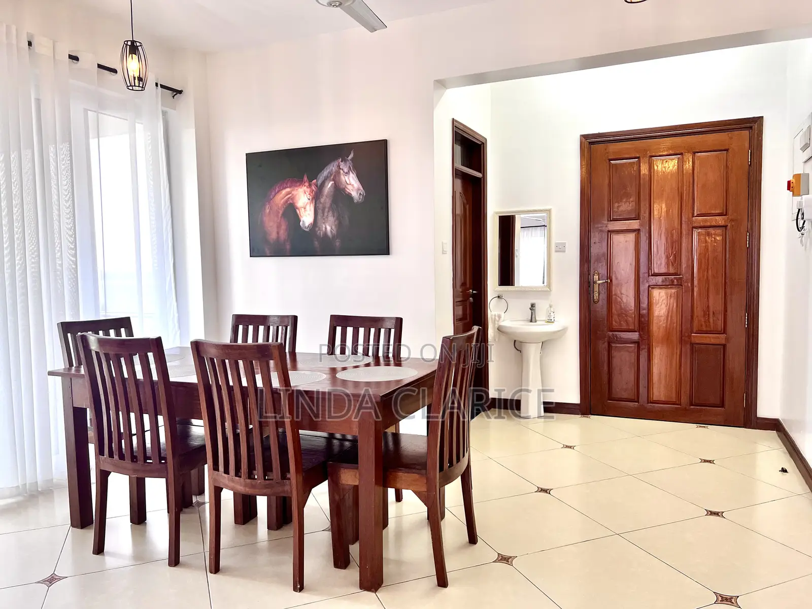 4 Bedroom Sea View Apartment in Nyali