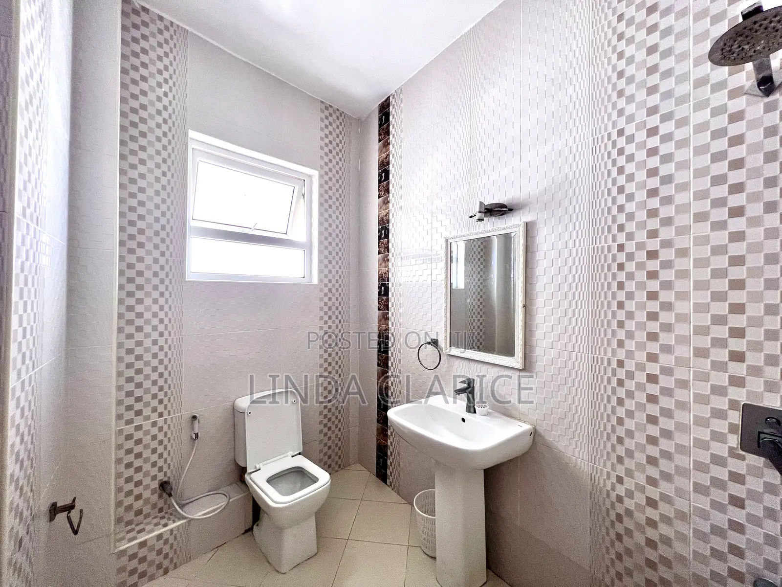 4 Bedroom Sea View Apartment in Nyali