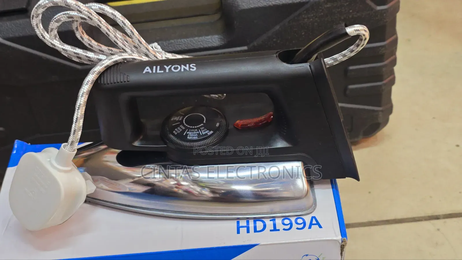Ailyons HD199A Dry Iron 1000W