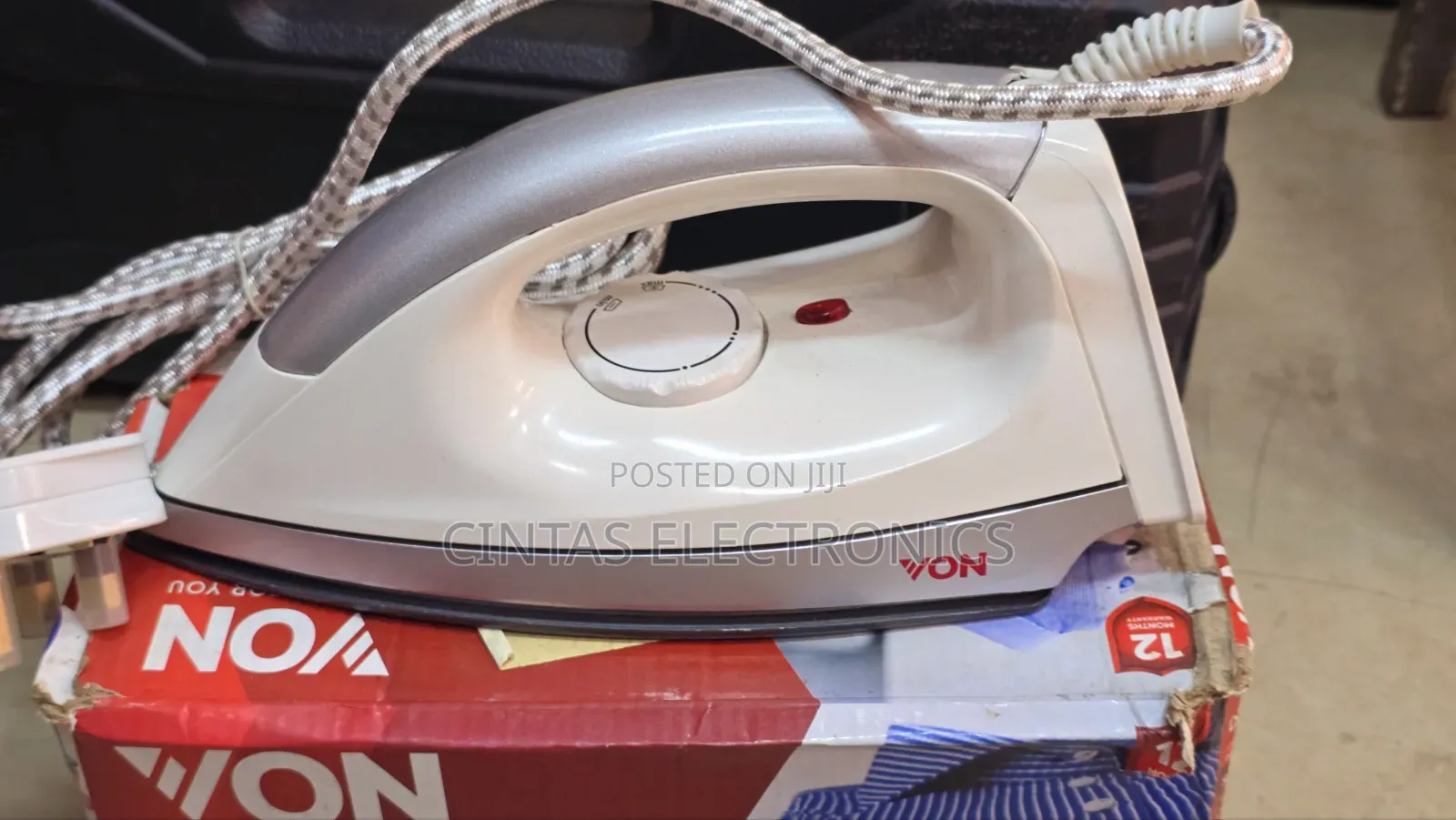 Von Dry Iron 1100W