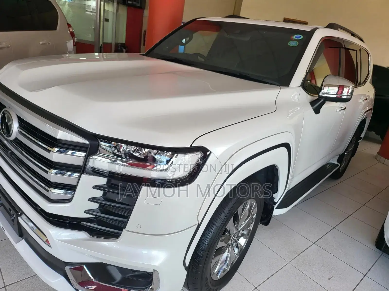 Toyota Land Cruiser 2023 White