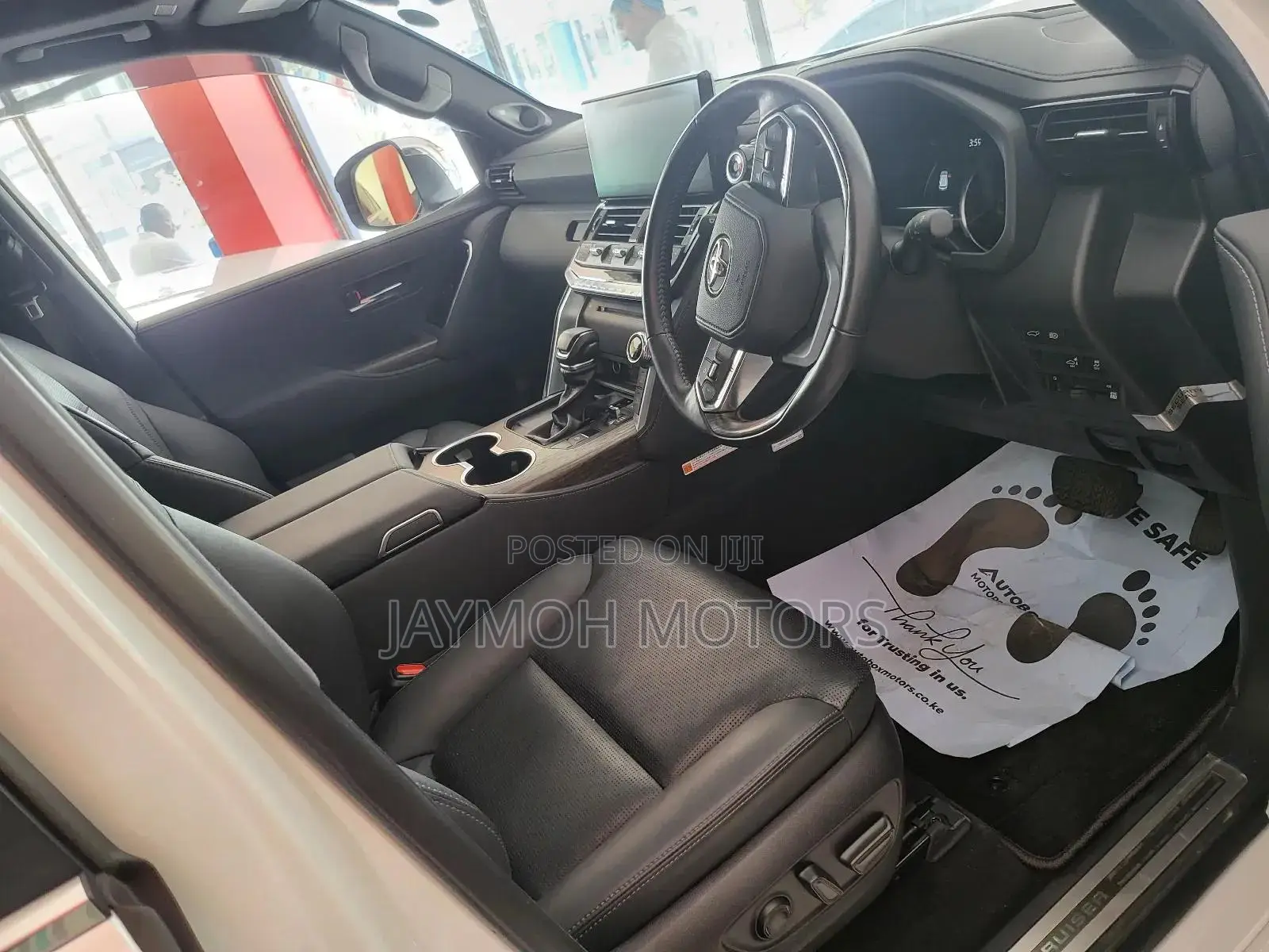 Toyota Land Cruiser 2023 White
