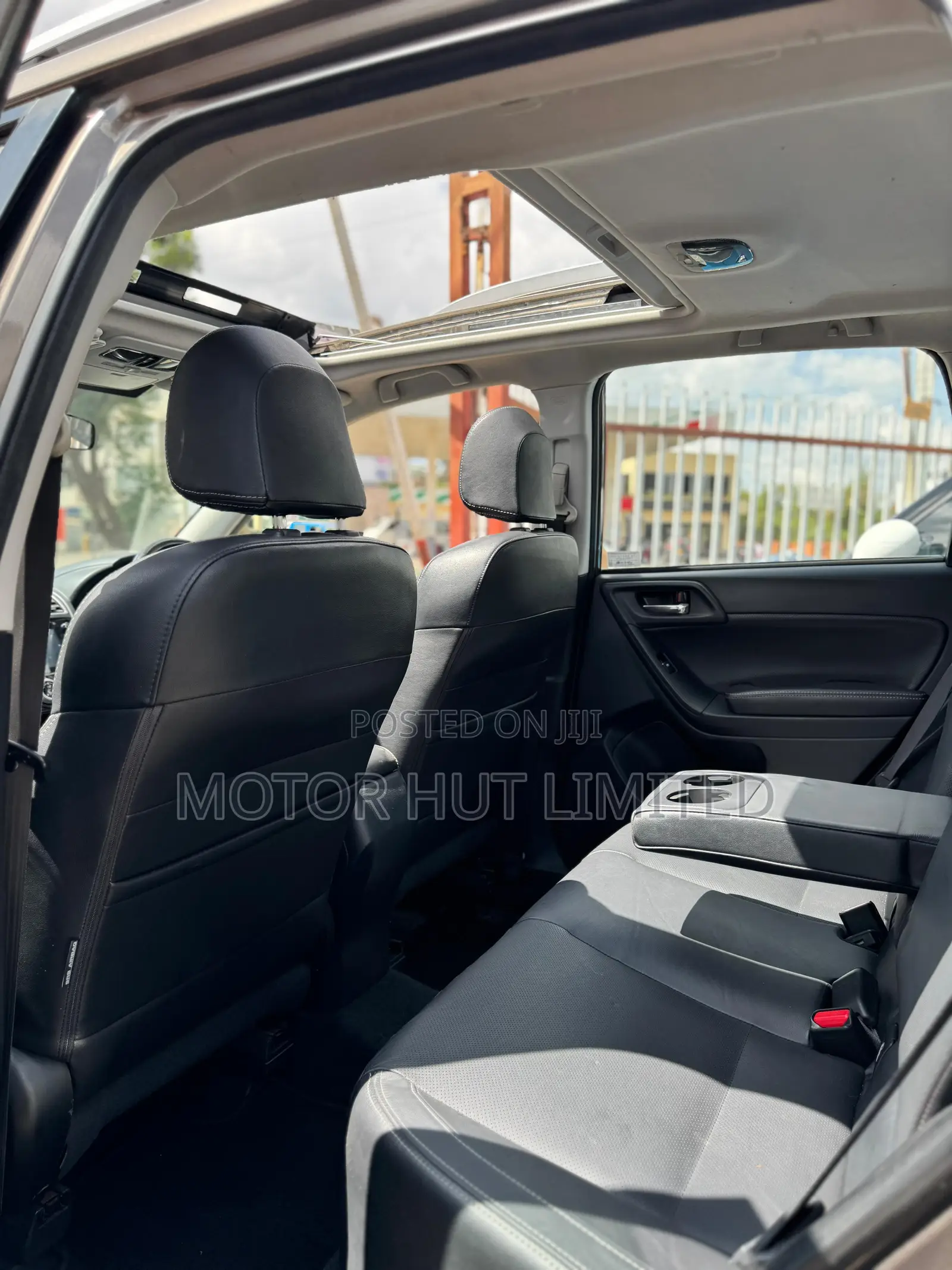 Subaru Forester 2017 Gold