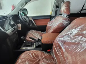 Toyota Land Cruiser Prado 2020 Black