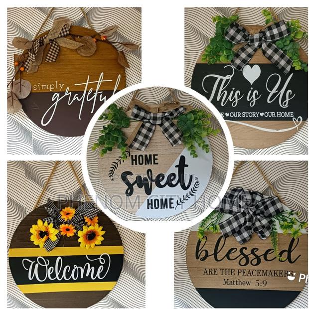 Round Home Decor Wall Hangings - main view