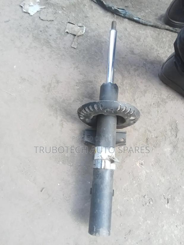 Volkswagen Golf Mk4 Front Shoks