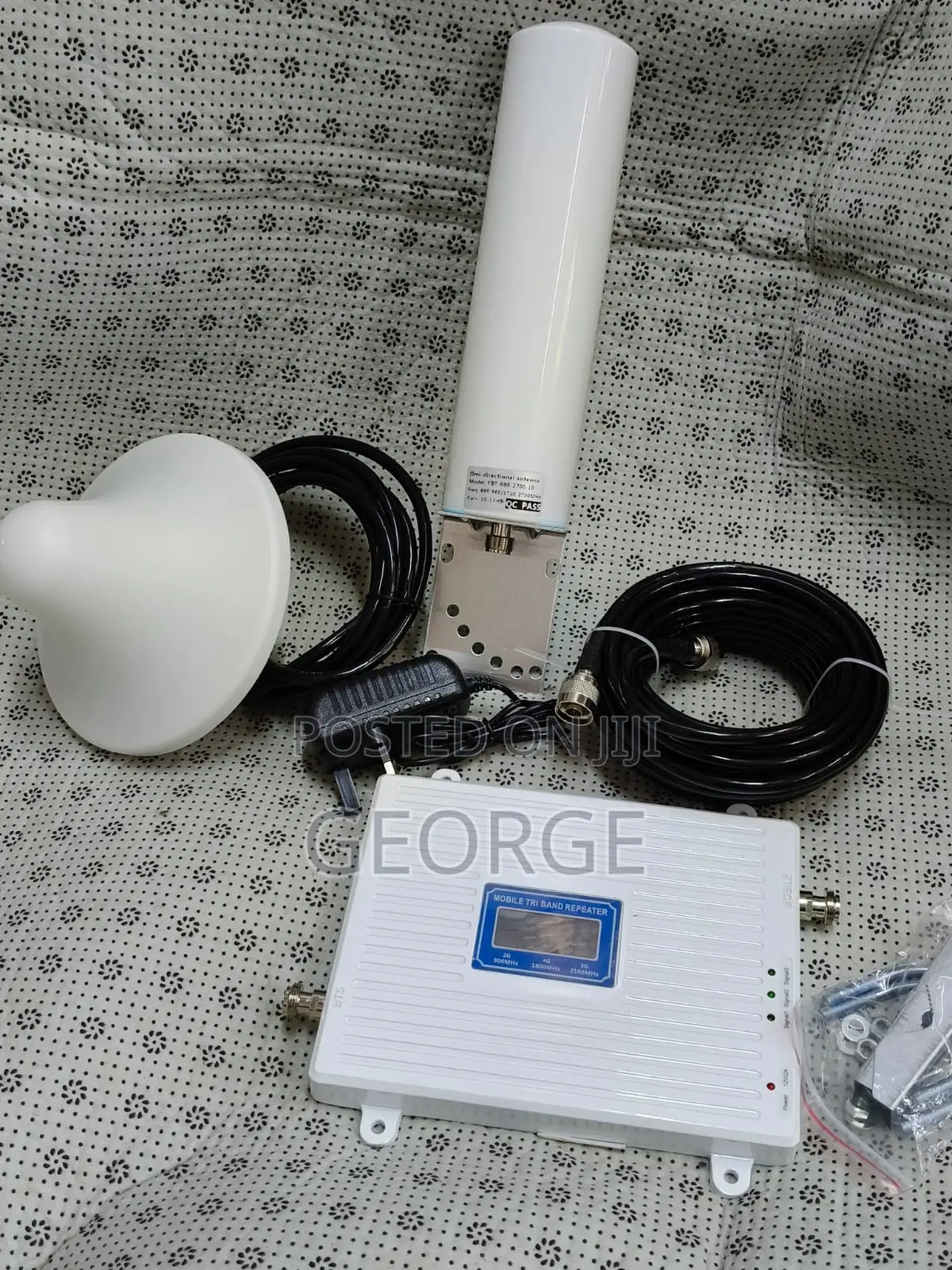 Buy Universal> Network Signal Booster 2g-3g-4g