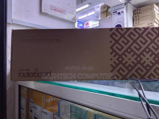 Gigabit Crs326-24g-2s+Rm Mikrotik Switch Cloud Series - thumbnail 5