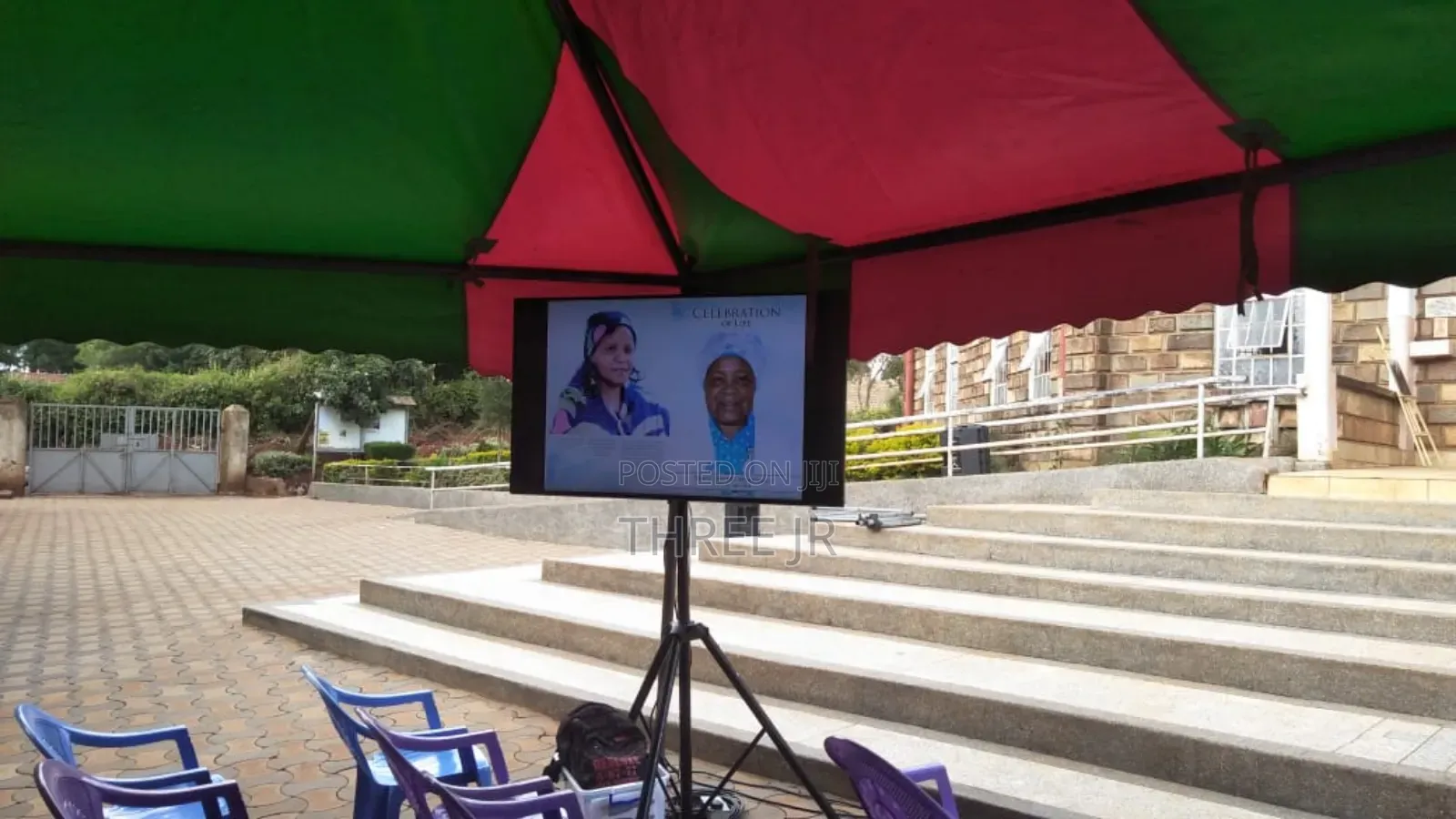 Do U Anticipate an Overflow in Your Event. TV Screens Hire