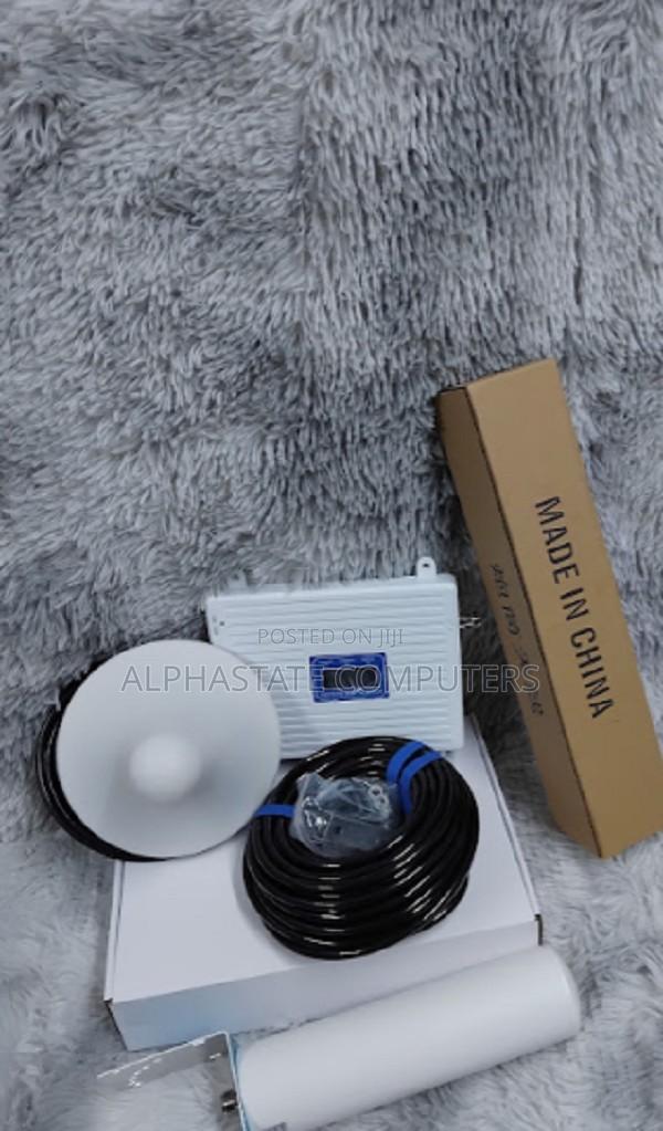 Signal Booster(Cell Phone Signal Booster Quality Booster
