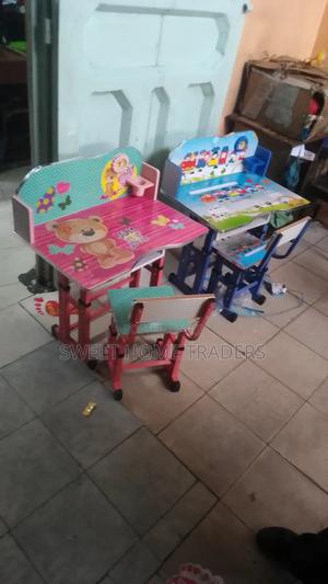 Kids Study Table - thumbnail 2