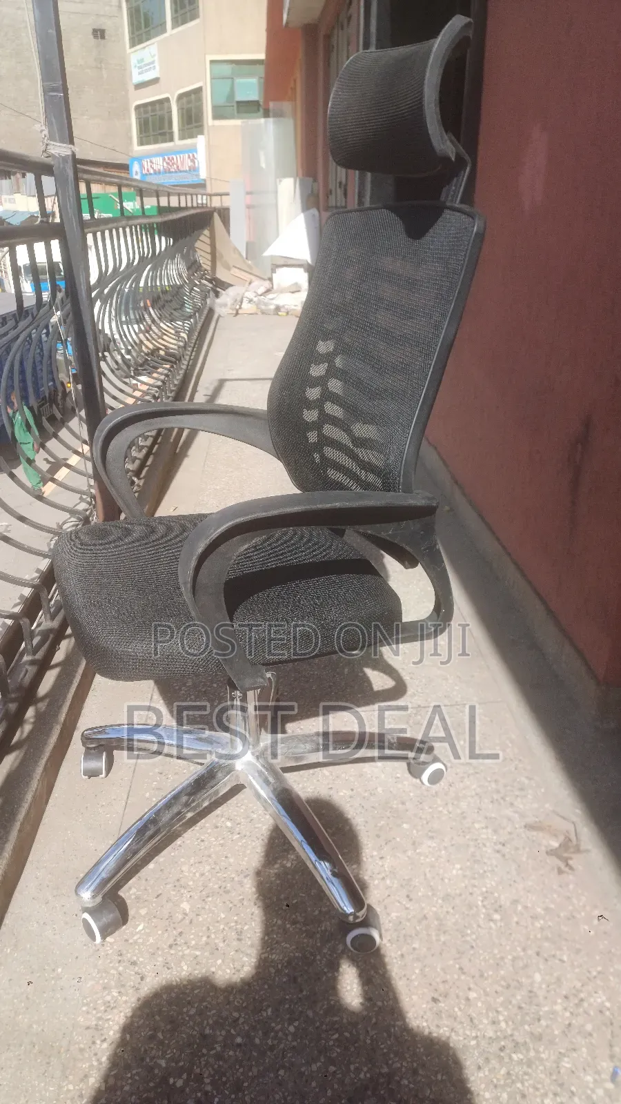 Strong Headrest Office Chair