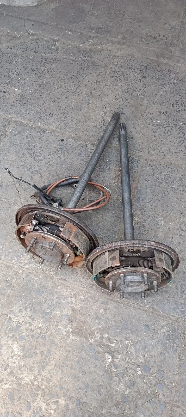Rear Axle Shafts Hiace,7L,Box 1kd 2kd.