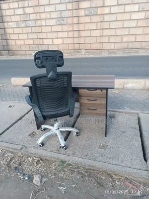 1.2m Office Desk and Office Chairs Headrest
