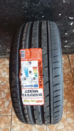 225/40r19 Mileking Tyres Brand New